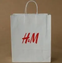 Peduli Custom hijau Logo Percetakan murah mendaur ulang kantong-kantong kertas Kraft coklat hadiah untuk grosir